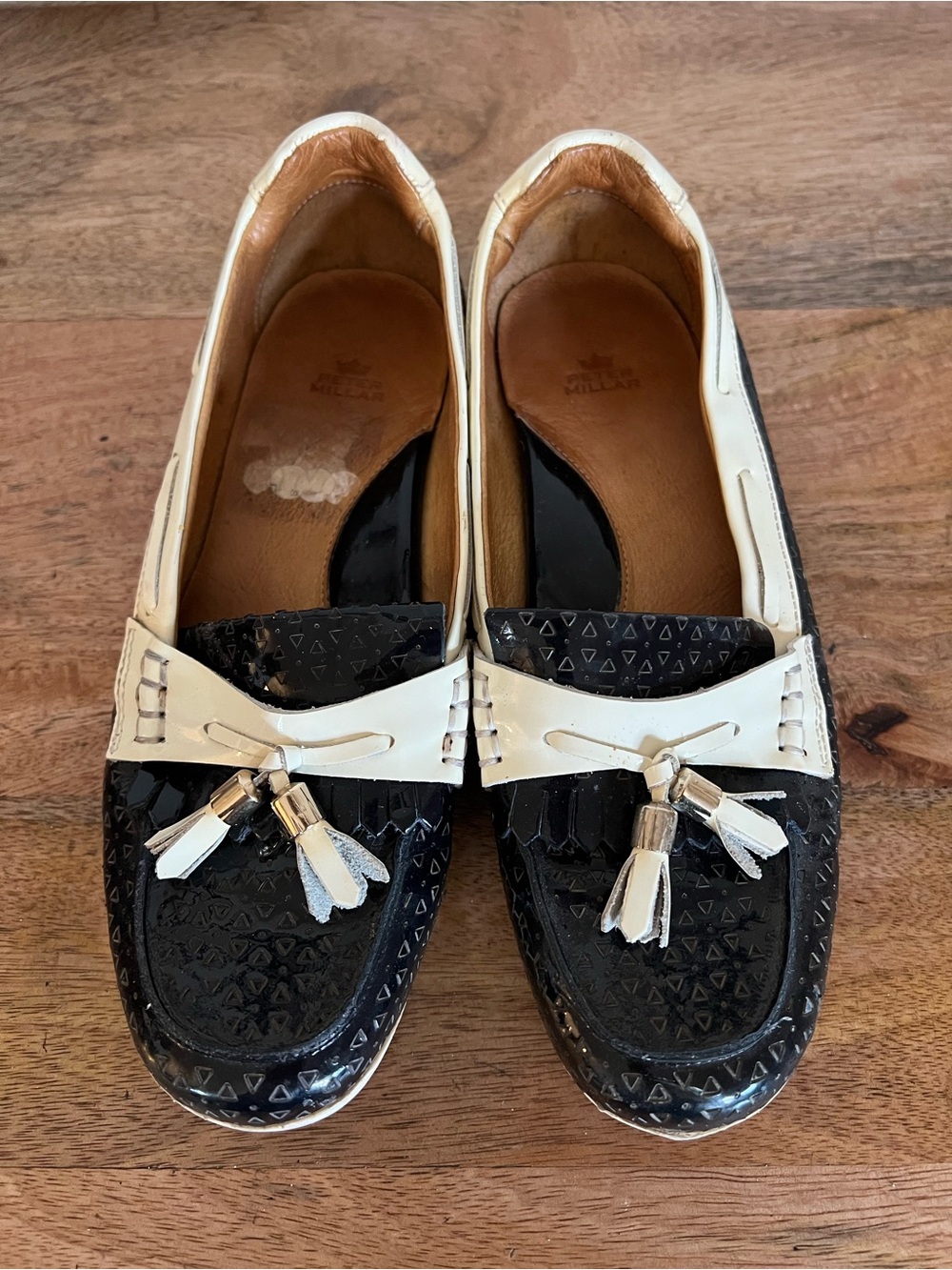 Peter Millar Loafers Navy leather with tassels.size 7.5 W